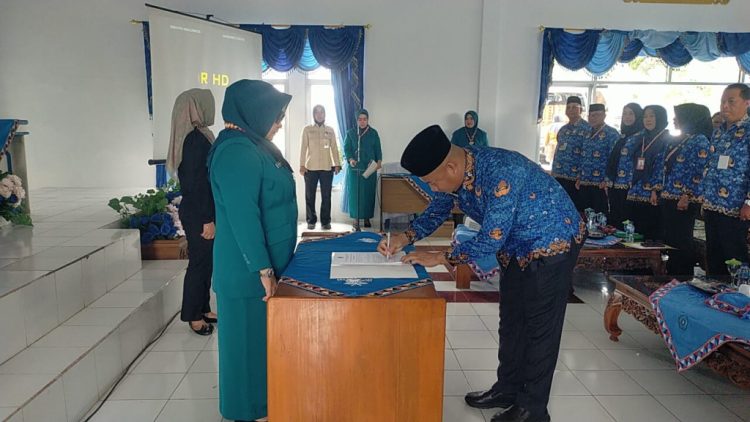 Enam Ketua PKK Kecamatan Dilantik, Tanggamus Perkuat Program Rakernas 2025