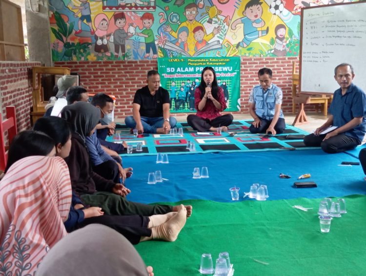 Almira Nabila Fauzi Dialog dengan Penyandang Disabilitas Pringsewu