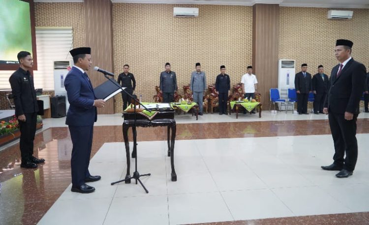 Bupati Pringsewu Lantik Direktur PERUMDA Air Minum dan Pimpinan BAZNAS