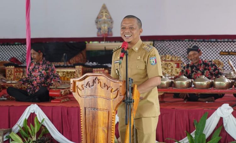 HUT Ke-75 Nusa Wungu, Bupati Pringsewu Dorong Gotong Royong Bangun Pekon