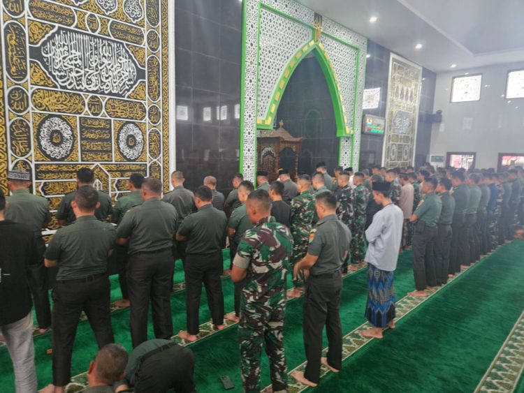 Salat Gaib di Bandar Lampung, TNI Doakan Prajurit dan Warga Cisarua