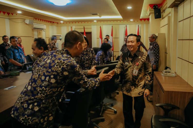 Sekdaprov Marindo Pimpin Evaluasi Sekolah Rakyat Bersama BPKP