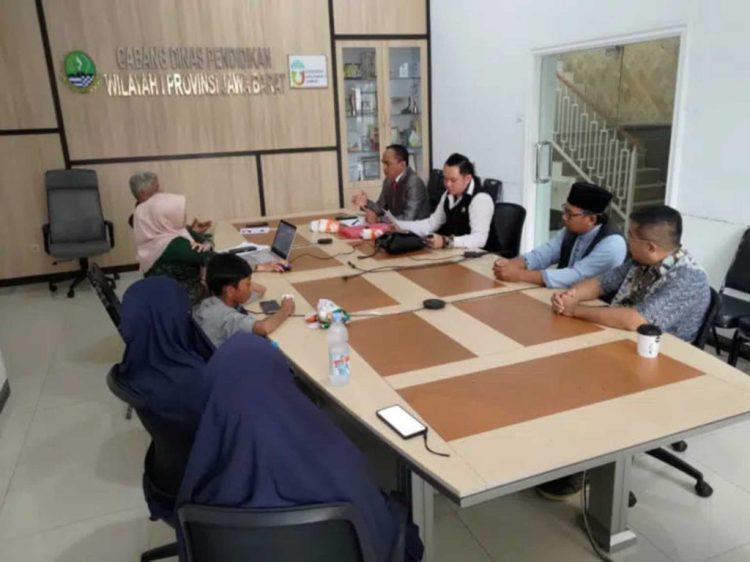 Ketegasan Jawa Barat vs Kebisuan Lampung dalam Polemik SMA Siger