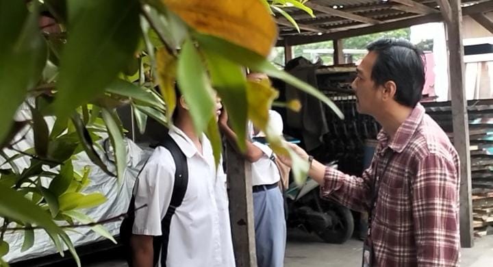 Janji Rp10 Miliar Menggema, Hak Dasar Siswa SMA Siger Justru Terabaikan