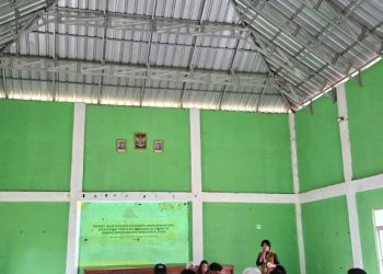 Warga Harapan Rejo Antusias Ikuti Pelatihan Briket dari Mahasiswa KKN ITERA