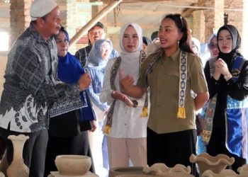 Kunjungan Zita Anjani Perkuat Ekonomi Kreatif di Kecamatan Natar
