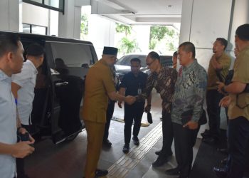 Gubernur Rahmat Mirzani Djausal Tegaskan Dukungan Pemprov Lampung terhadap Langkah Pemerintah Pusat dalam Meningkatkan Ketepatan Sasaran Penyaluran Program Perlindungan Sosial