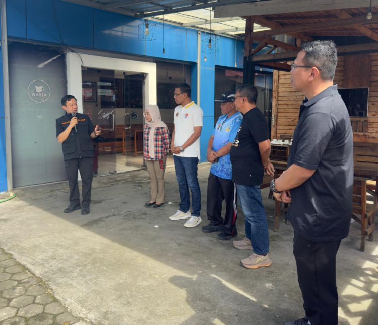 Sekdaprov Marindo Lepas Kontingen PWI Lampung ke HPN 2026