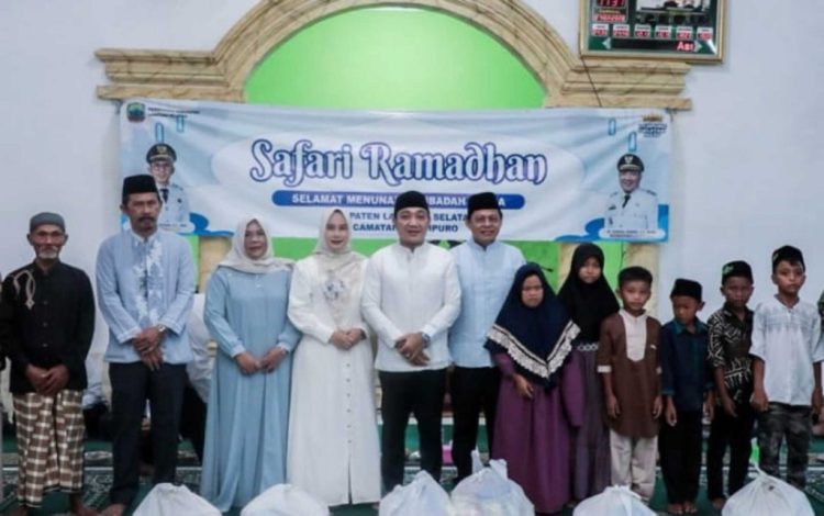 Wakil Bupati M. Syaiful Anwar Pimpin Safari Ramadan dan Serahkan Bantuan Sosial