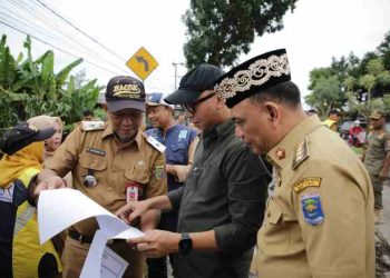 Gubernur Mirza Tinjau Pemeliharaan Jalan di Ruas Pattimura Kota Metro dan Metro–Kota Gajah