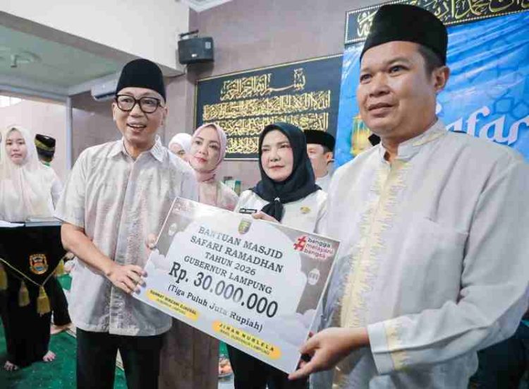 Gubernur Rahmat Mirzani Djausal Ajak Masyarakat Bandar Lampung Tingkatkan Semangat Gotong Royong