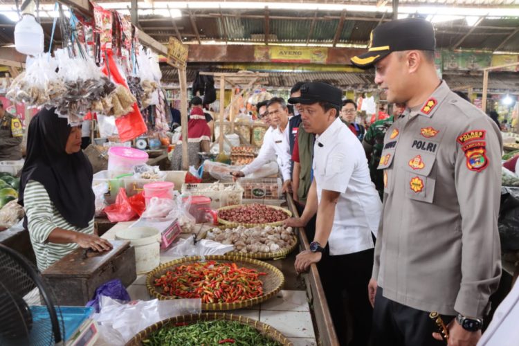 Satgas Pangan Turun Bersama Kapolres dan Bupati, Harga Sembako Pringsewu Terkendali