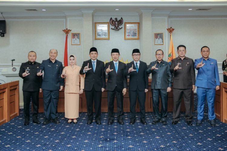 Rotasi Jabatan Pemprov Lampung, Dua Kepala Dinas Strategis Dilantik