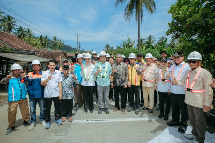 Gubernur Lampung Percepat Perbaikan Jalan Padang Cermin–Teluk Kiluan Lewat Skema Inpres