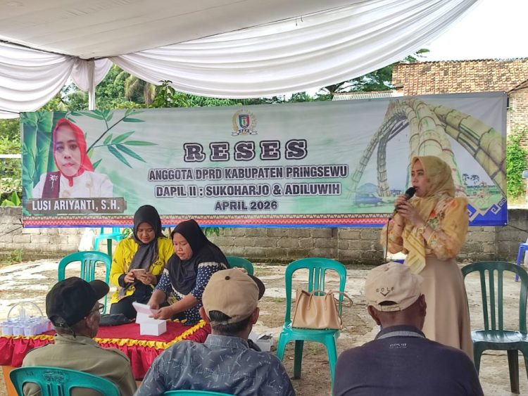 Warga Keluhkan Jalan dan BPJS, Lusi Ariyanti Siap Perjuangkan ke Eksekutif
