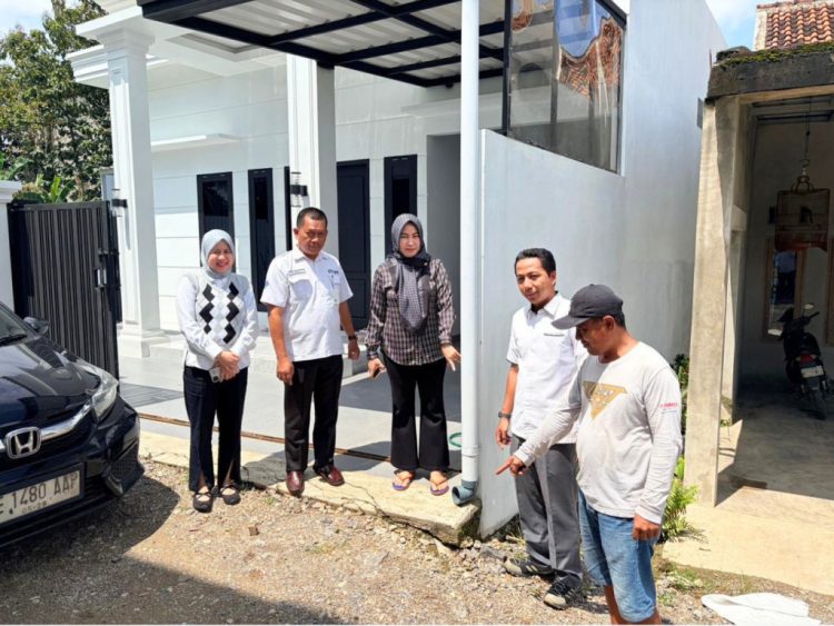 Panitia A Turun Langsung Cek Bidang Tanah di Kelurahan Pringsewu Selatan