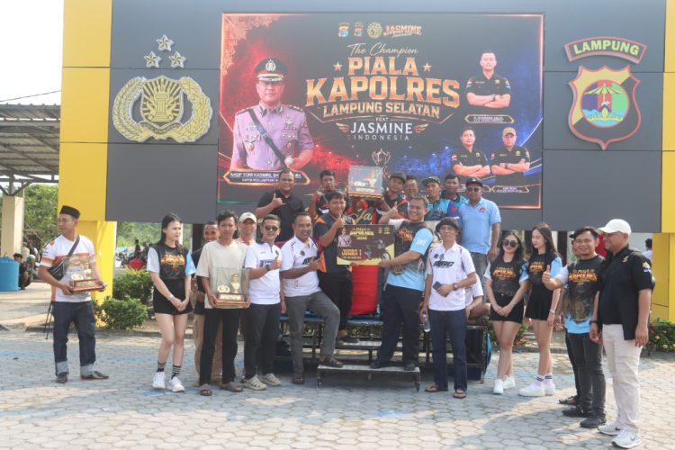 Kelas Murai Batu Full Gantangan, Piala Kapolres Lampung Selatan Diserbu Peserta