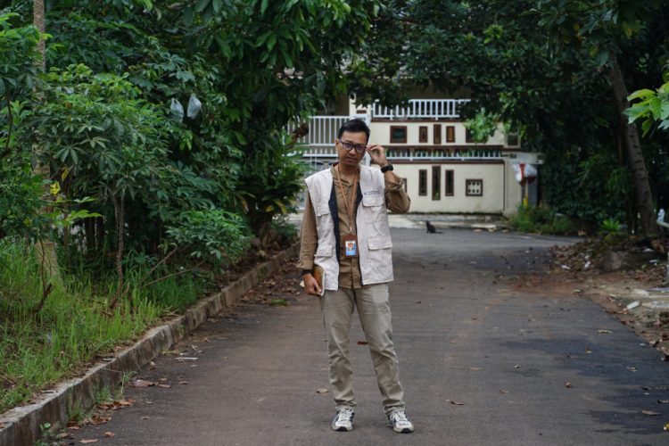 Muhammad Alfariezie Hadirkan Kritik Sosial Tajam lewat Puisi Hakim Pembegalan Buat Wali Kota
