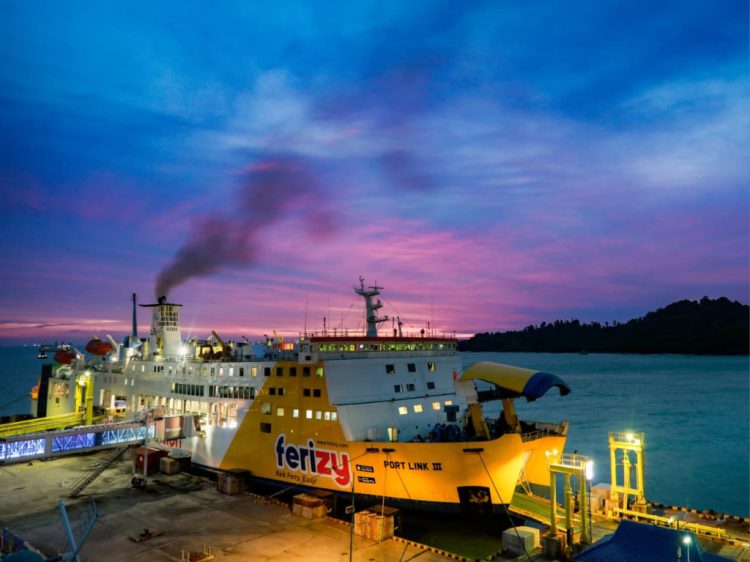 Long Weekend Kenaikan Yesus Kristus, Penumpang Ferry ASDP Tembus Ratusan Ribu