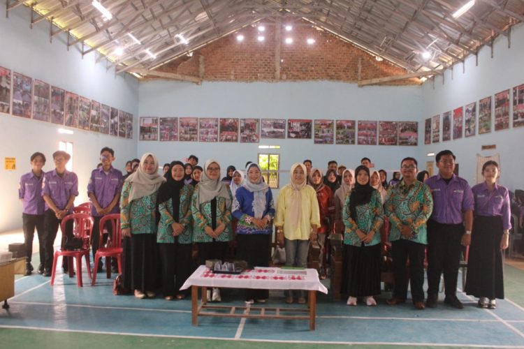 PIONIR 2026 di Sabah Balau, HIMAFARSI Unila Hadirkan Edukasi dan Cek Kesehatan Gratis