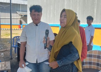 Bulog Lampung Selatan Tebar 800 Paket Daging Kurban untuk Warga dan Ormas