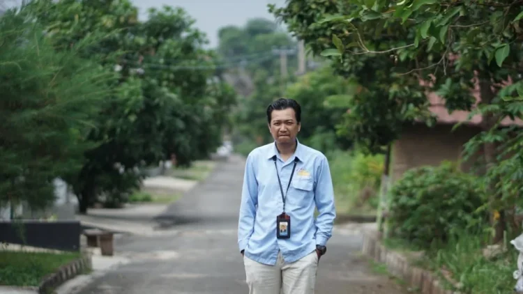 Satire, Ironi, dan Politik Lokal: Membaca Puisi-Puisi Muhammad Alfariezie