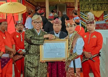 Gubernur Mirza Dorong Revitalisasi Desa Budaya dan Wisata Berbasis Kearifan Lokal