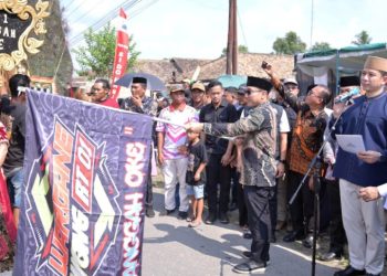 Hadiri Grebeg Suro di Way Panji, Bupati Egi Dorong Pelestarian Budaya Lokal