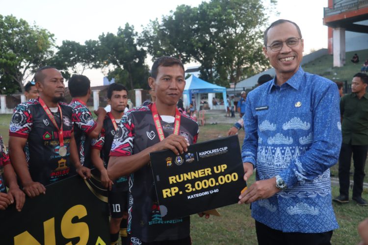 Drama Adu Penalti Panjang Warnai Final Kapolres Cup, All Star Sragi Raih Gelar Juara