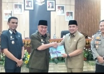 Paripurna DPRD Tanggamus, Saleh Asnawi Paparkan Pertanggungjawaban APBD 2025