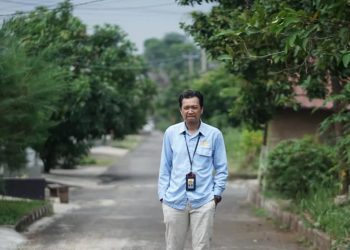Sastra sebagai Pengawasan Sosial: Membaca Puisi-Puisi Muhammad Alfariezie