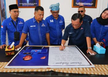 Resmikan Kantor DPC Demokrat Lampung Selatan, Herman Khaeron Pasang Target Besar di Pemilu 2029