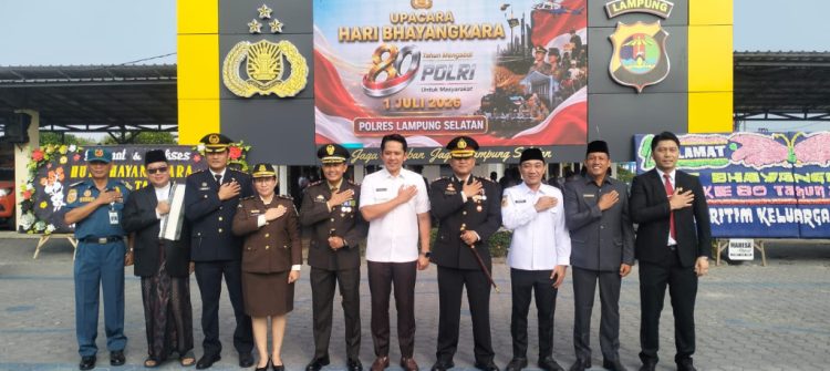 Farizal Purba Wakili Ketua DPRD Lampung Selatan Hadiri Upacara Hari Bhayangkara ke-80