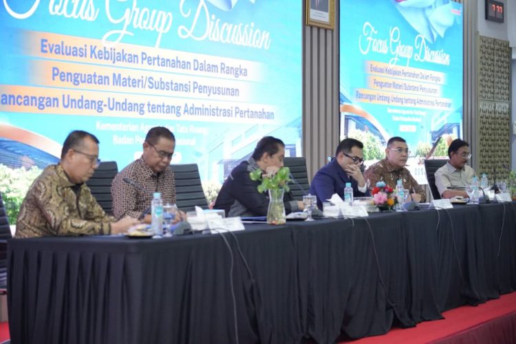 FGD ATR/BPN dan Komisi II DPR RI Bahas Penguatan RUU Administrasi Pertanahan