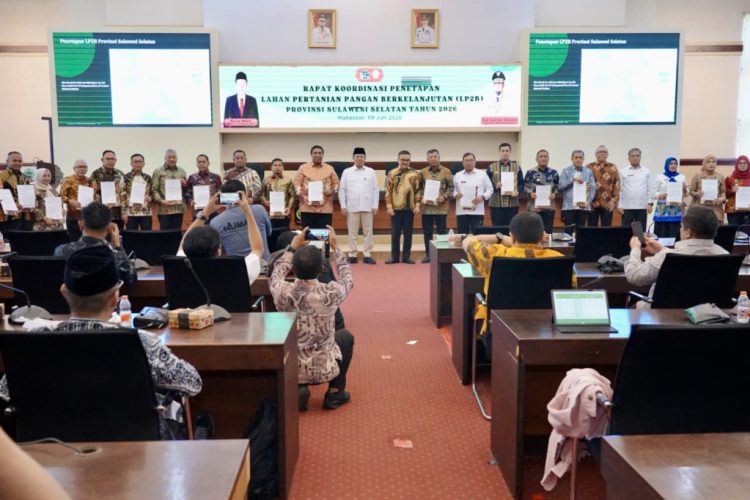 Nusron Wahid Dorong Percepatan RTRW dan RDTR, Perlindungan Sawah Jadi Kunci Swasembada Pangan