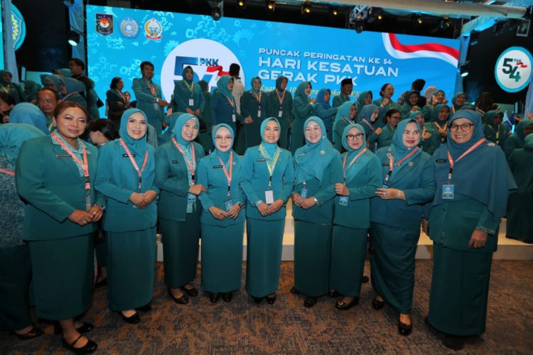 Batin Wulan Hadiri HKG PKK ke-54, Sinergi PKK Lampung Siap Wujudkan Indonesia Emas 2045