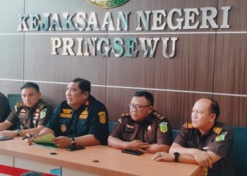 Dugaan Mark-Up dan Kegiatan Fiktif, Kejari Pringsewu Tetapkan Dua Tersangka Korupsi Bapenda