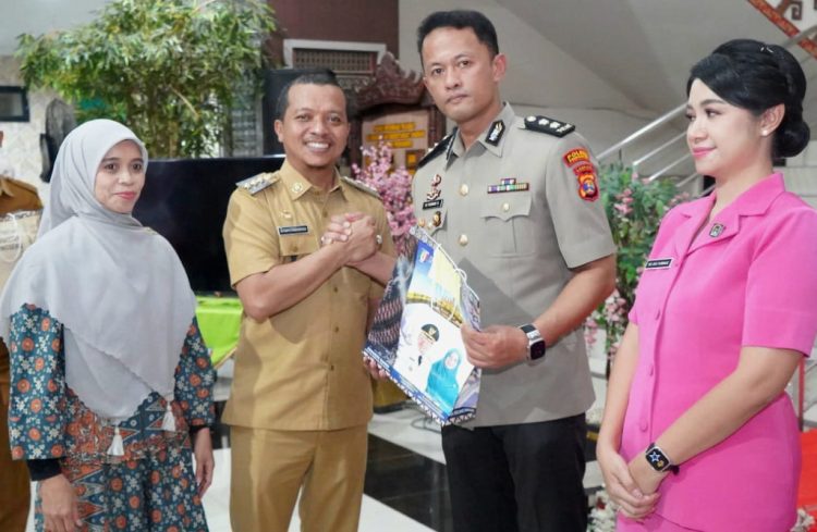 Estafet Kapolres Pringsewu Berganti, Bupati Riyanto Tekankan Pentingnya Sinergi