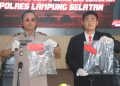 Warga Lampung Selatan Serahkan Dua Senpi Rakitan dan Empat Amunisi ke Polisi