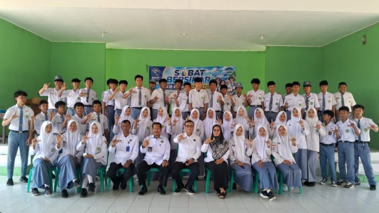 Cegah Penyalahgunaan Narkoba, BNNK Lampung Selatan Edukasi Pelajar Lewat Program Sobat Bersinar
