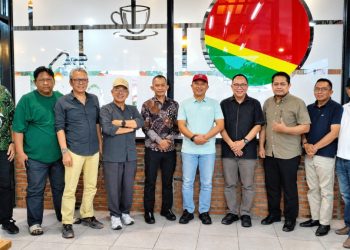 Bakal Calon Rektor Unila Dr. Budiono Jajaki Peluang Kerja Sama dengan Lampung Barat