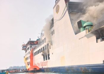 KMP Batumandi Terbakar di Dekat Pulau Merak Besar, Penyebab Belum Diketahui