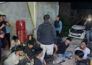 Pesta Ultah Bermusik DJ Berujung Penggerebekan, 13 Orang Diamankan Ditresnarkoba