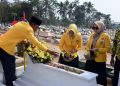 Golkar Pringsewu Peringati HUT ke-62 dengan Tabur Bunga dan Aksi Sosial