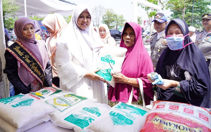 Beras hingga Minyak Goreng Dijual Murah, Pemkab Pringsewu Gelar Gerakan Pangan Murah