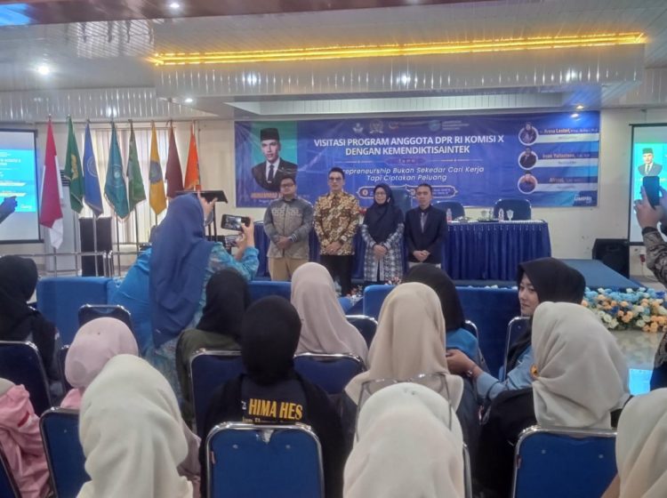 Kunjungi UMPRI, Muhammad Kadafi Soroti Peluang Bisnis Anak Muda di Lampung