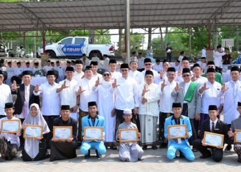 Baca Surat Al-Qur’an secara Spontan, Tiga Santri Lampung Selatan Berangkat Umrah Gratis