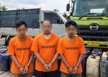 Dua Truk Hino Bawa 8.400 Liter Solar Subsidi, Polisi Tetapkan Tiga Tersangka